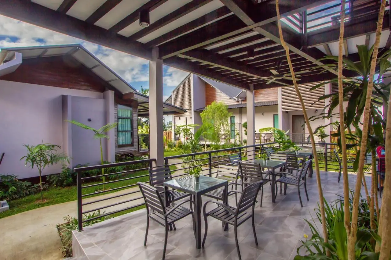 Villa Paddy Padang Mat Sirat Hotel